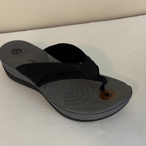Clarks Cloudsteppers Arla Marina Thong Sandals Flip Flops Size 8 NWT - Picture 1 of 14